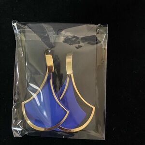 Chic Gold and Blue Fan Earrings